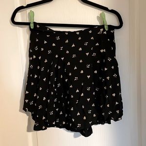 Cooperative Size 4 floral skirt